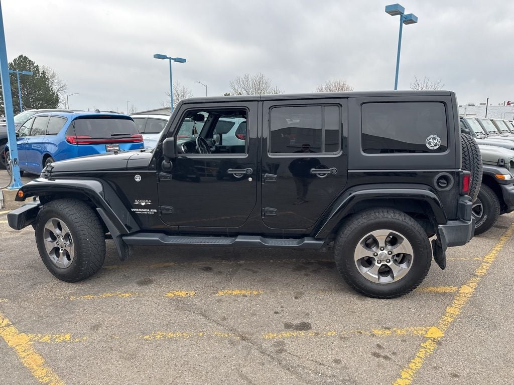 2016 Jeep Wrangler Unlimited Sahara
