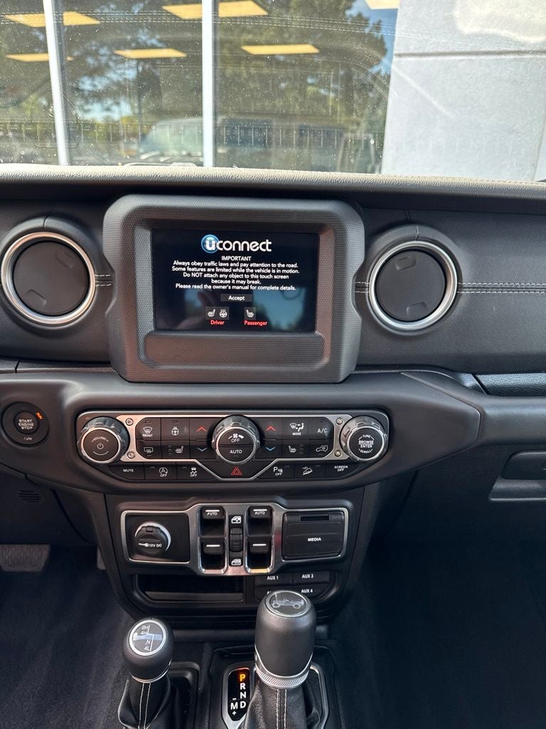 2019 Jeep Wrangler Unlimited Unlimited Sahara