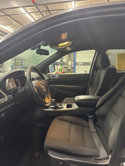 2019 Jeep Grand Cherokee Laredo E 4x4