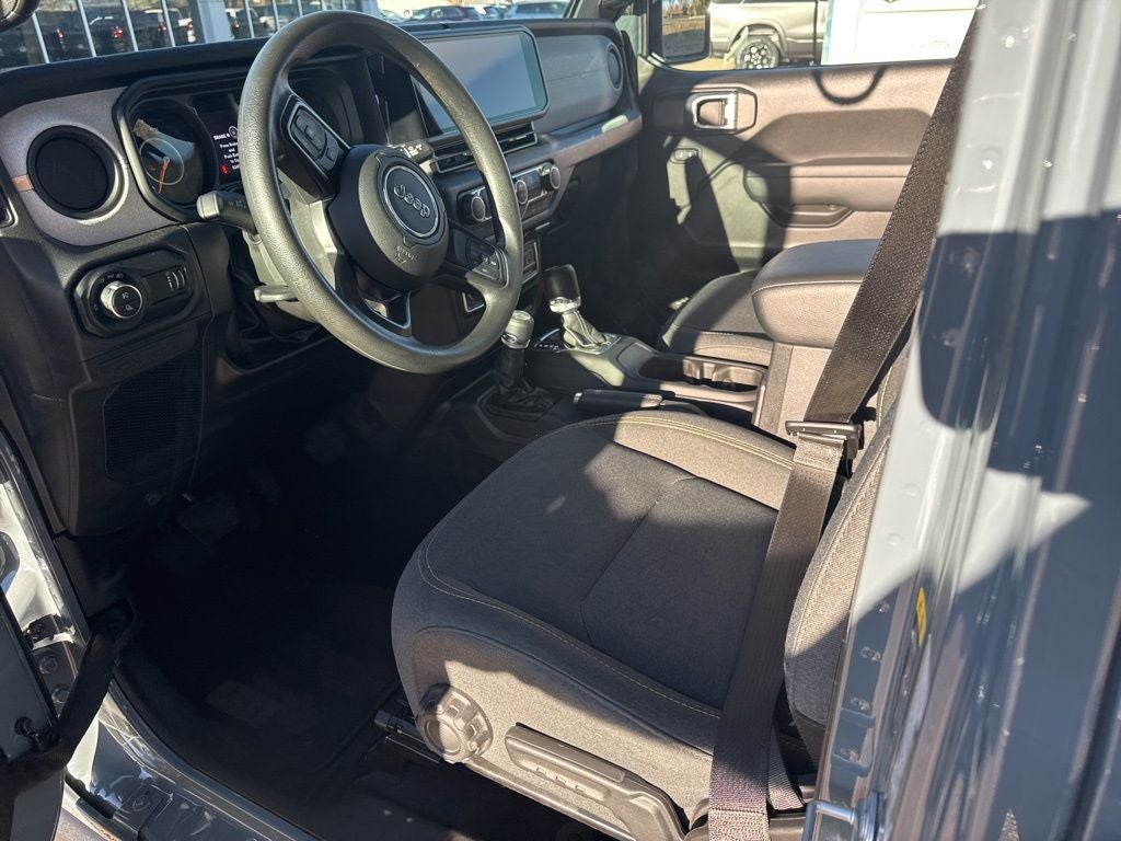 2025 Jeep Gladiator Nighthawk