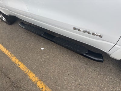 2020 RAM 1500 Laramie Quad Cab 4x4 6'4' Box