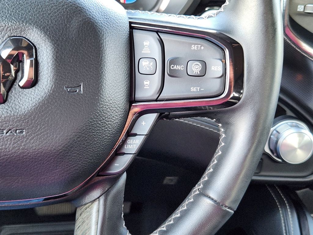 2025 RAM 1500 Limited Crew Cab 4x4 5'7' Box