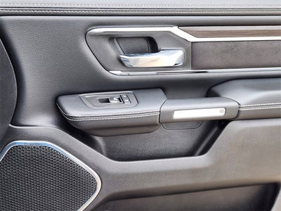 2025 RAM 1500 Laramie Crew Cab 4x4 5'7' Box