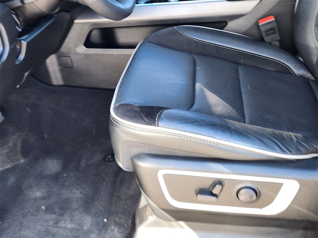 2025 RAM 1500 Laramie Crew Cab 4x4 5'7' Box