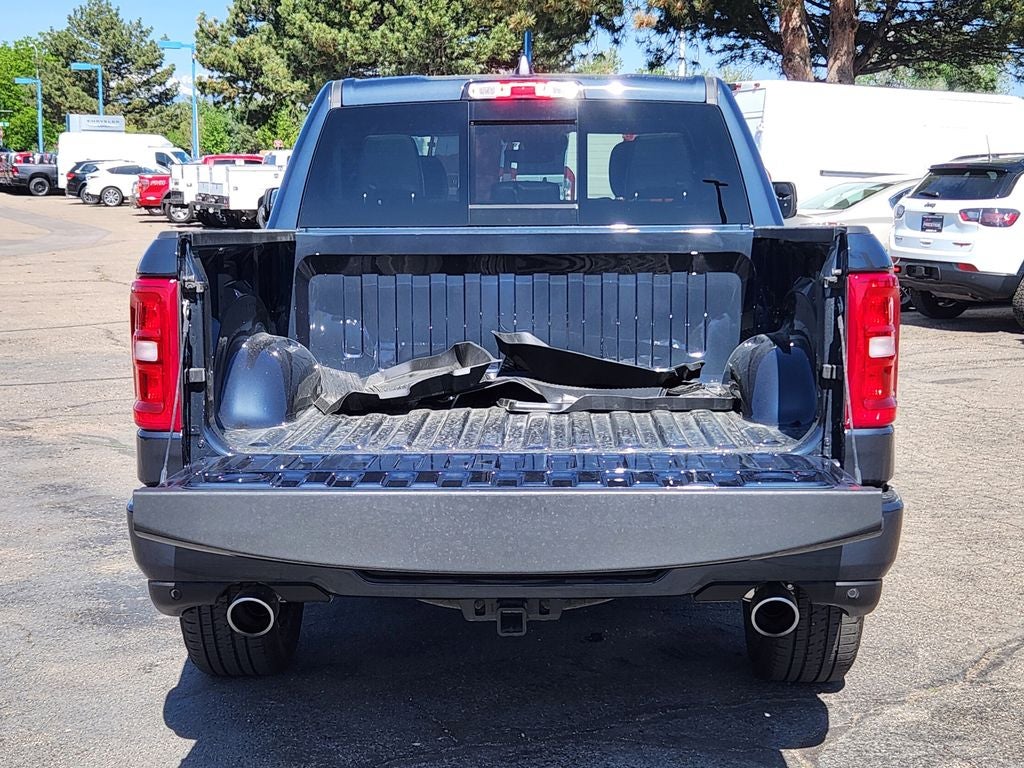 2026 RAM 1500 Laramie Crew Cab 4x4 5'7' Box