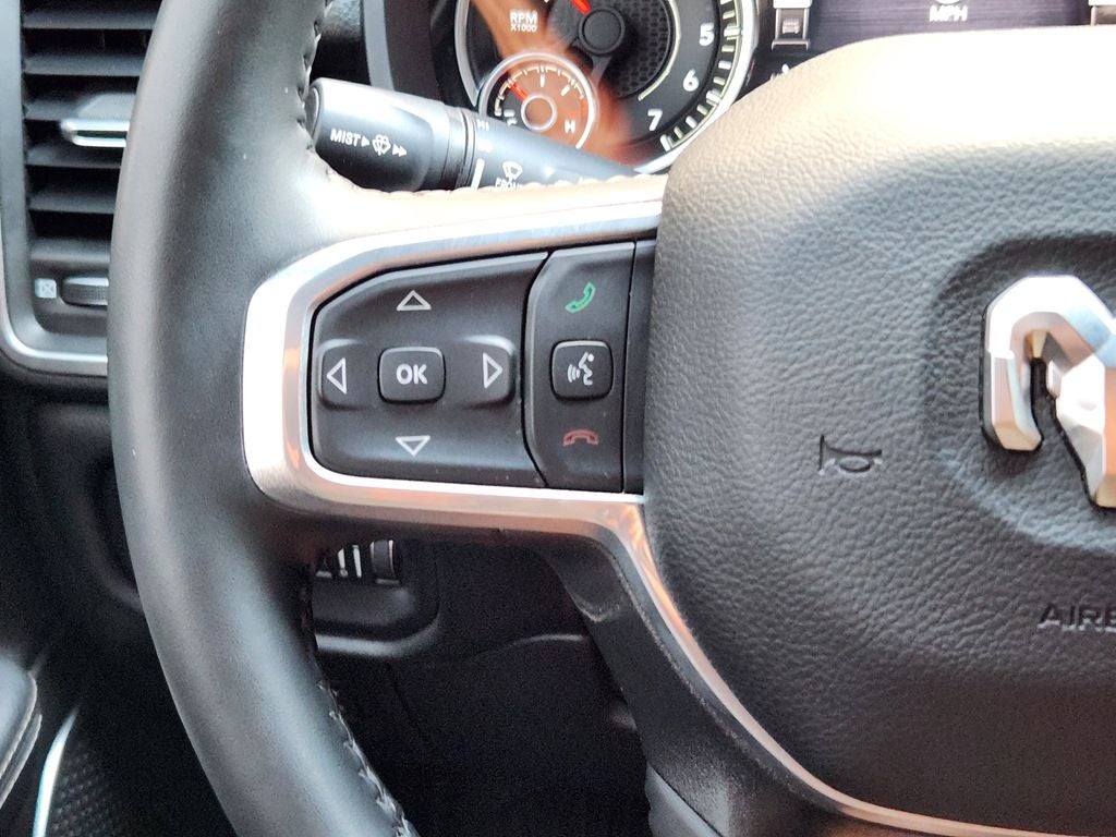 2024 RAM 1500 Laramie Crew Cab 4x4 5'7' Box