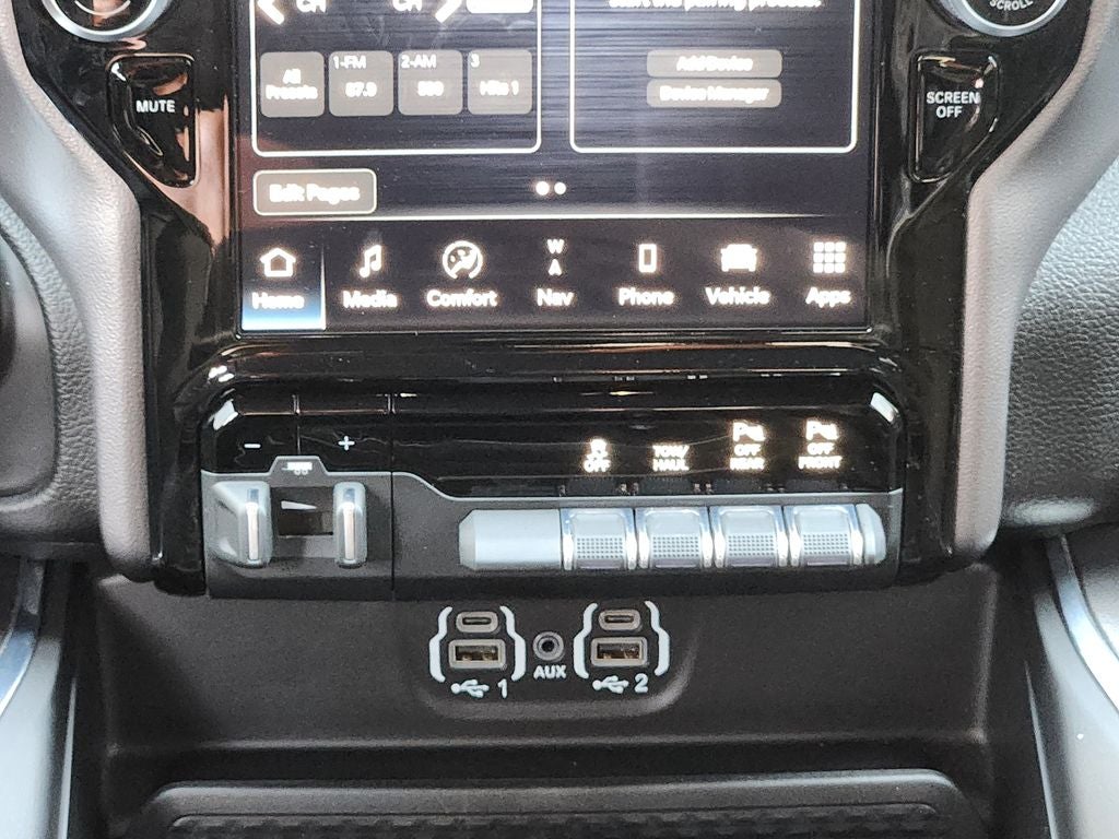 2024 RAM 1500 Laramie Crew Cab 4x4 5'7' Box