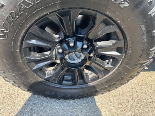 2022 Ford F-350 LARIAT
