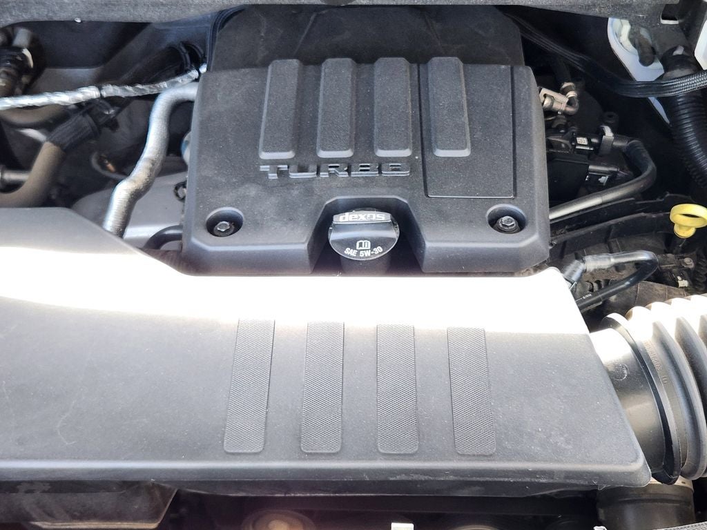 2021 Chevrolet Silverado 1500 4WD Crew Cab Short Bed RST