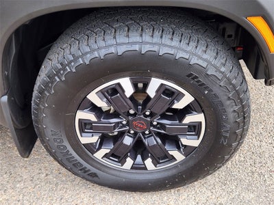 2023 Nissan Frontier Crew Cab PRO-4X 4x4