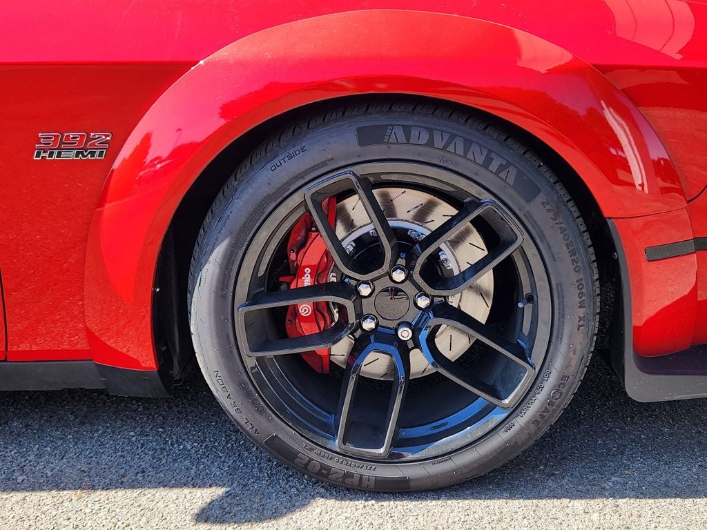 2016 Dodge Challenger SRT 392