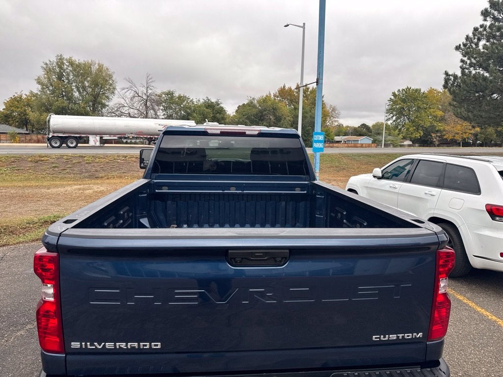 2022 Chevrolet Silverado 2500HD Custom