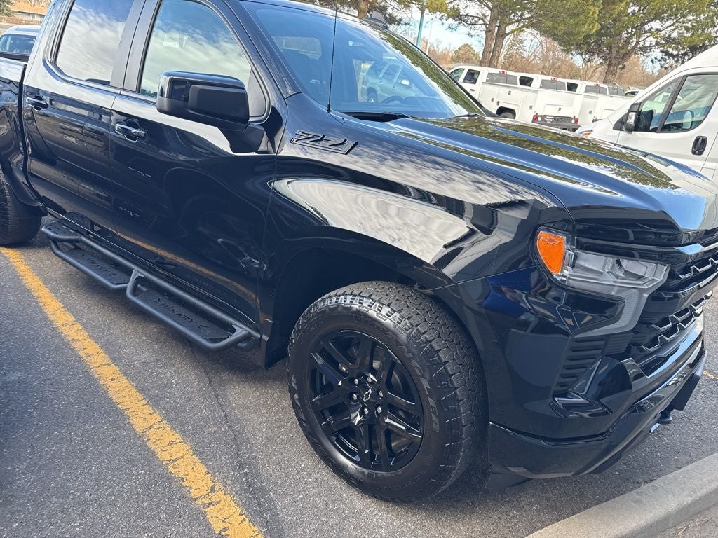 2024 Chevrolet Silverado 1500 4WD Crew Cab Short Bed RST