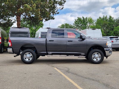 2024 RAM 2500 Tradesman Crew Cab 4x4 6'4' Box