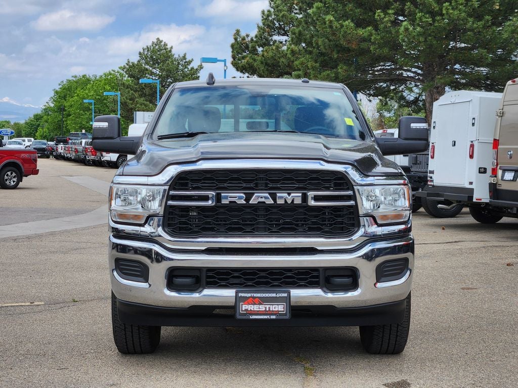 2024 RAM 2500 Tradesman Crew Cab 4x4 6'4' Box