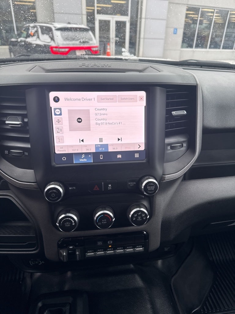 2024 RAM 3500 Chassis Tradesman/SLT/Laramie/Limited