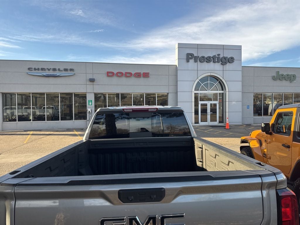 2025 GMC Sierra 1500 Elevation