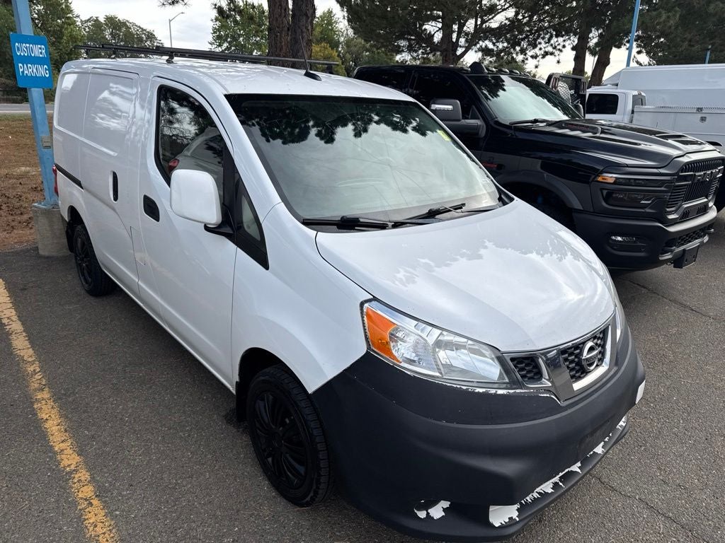 2020 Nissan NV200 SV