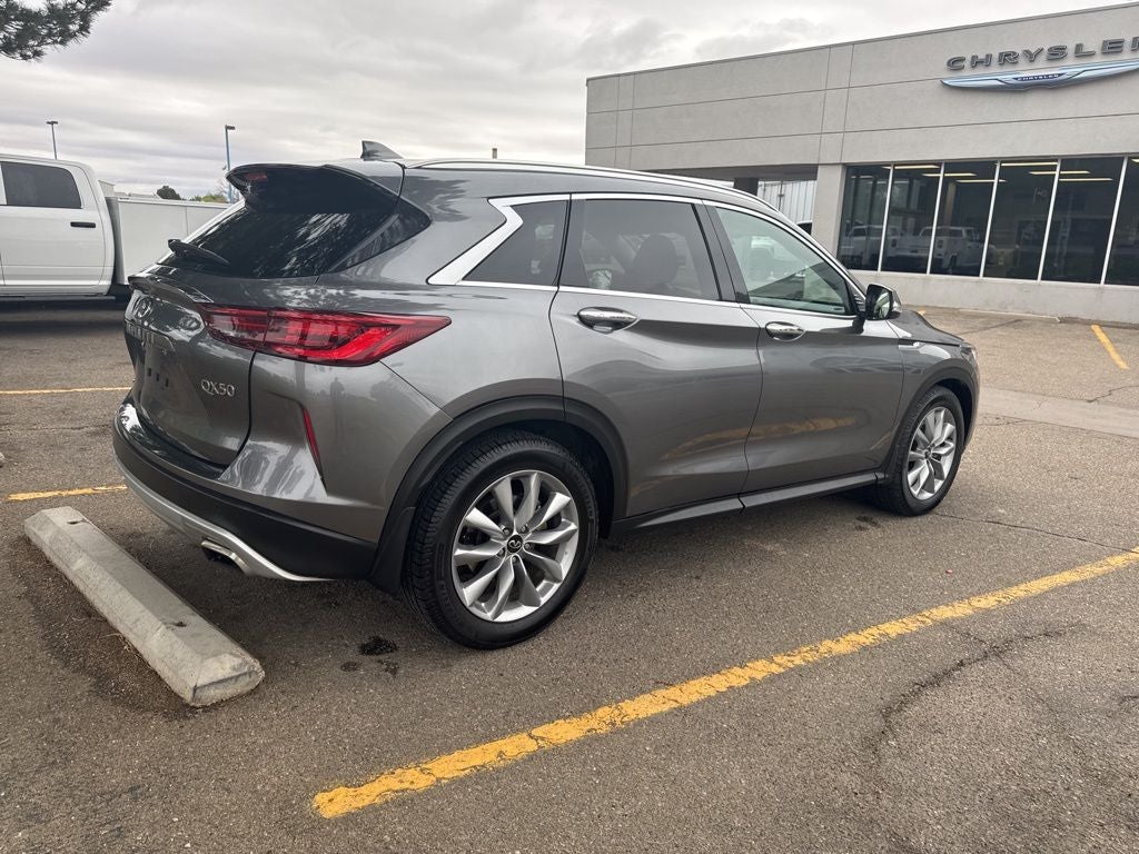 2022 INFINITI QX50 LUXE AWD