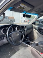 2004 Toyota 4Runner Limited V6