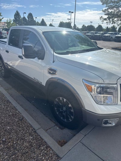 2017 Nissan Titan PRO-4X