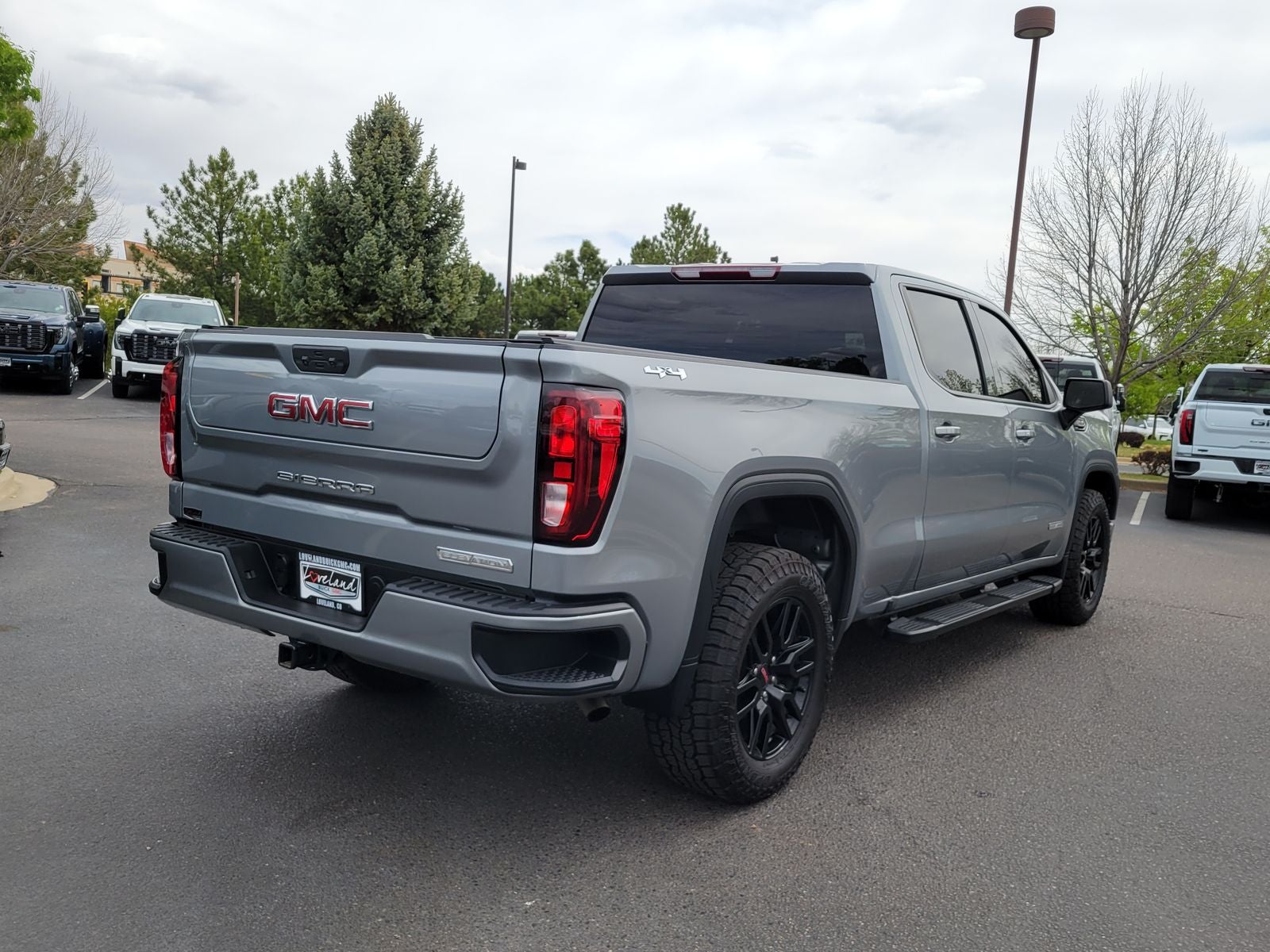 2024 GMC Sierra 1500 Elevation