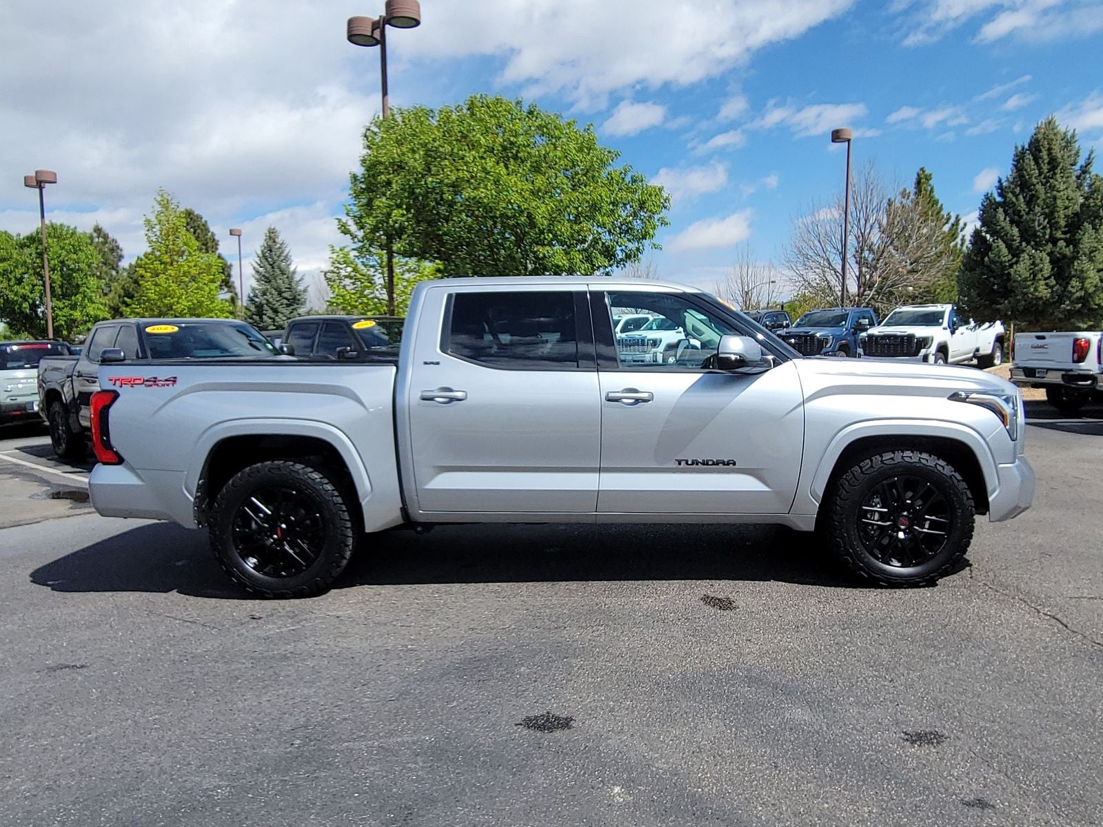 2022 Toyota Tundra SR5