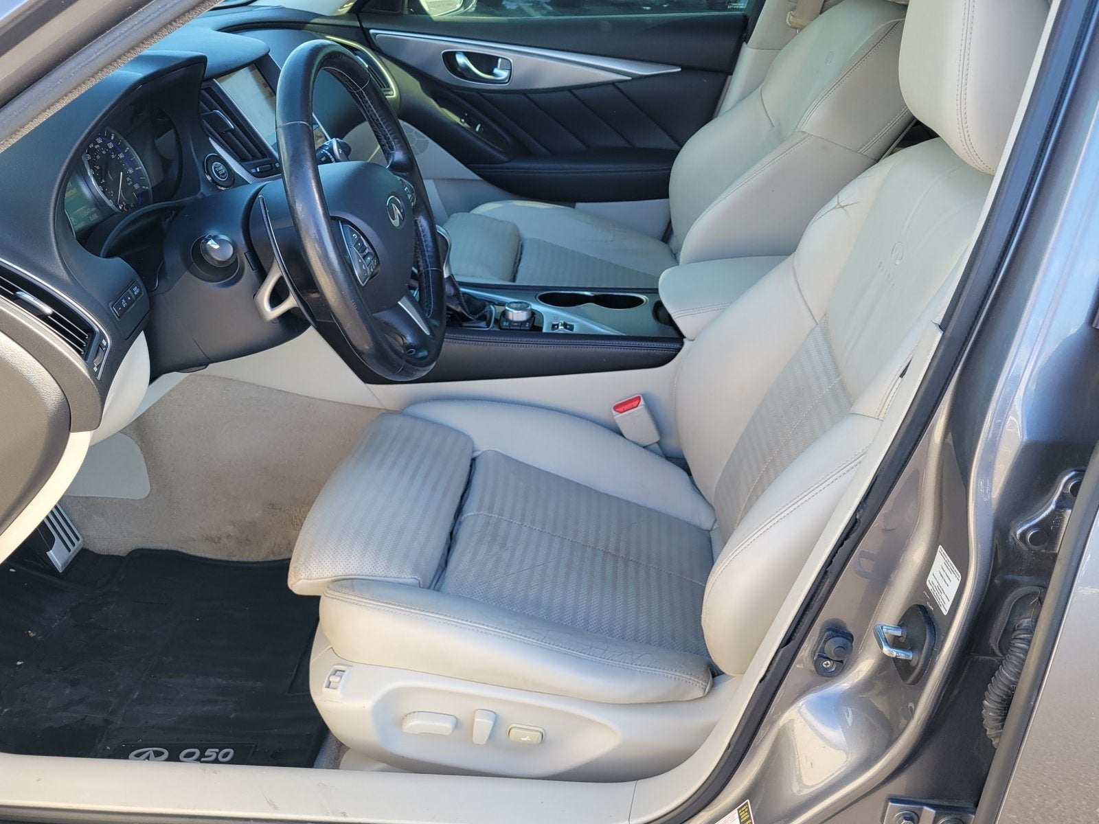 2014 INFINITI Q50 Sport