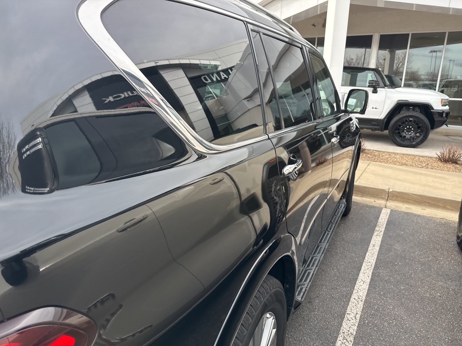 2018 INFINITI QX80 Base