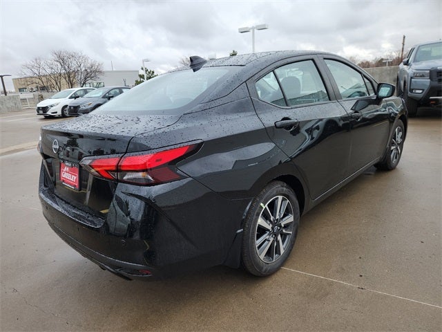 2025 Nissan Versa SV