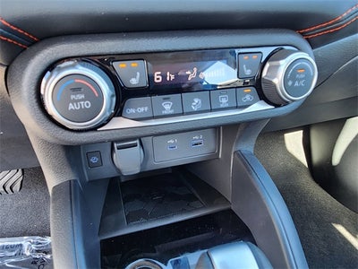 2025 Nissan Versa SR