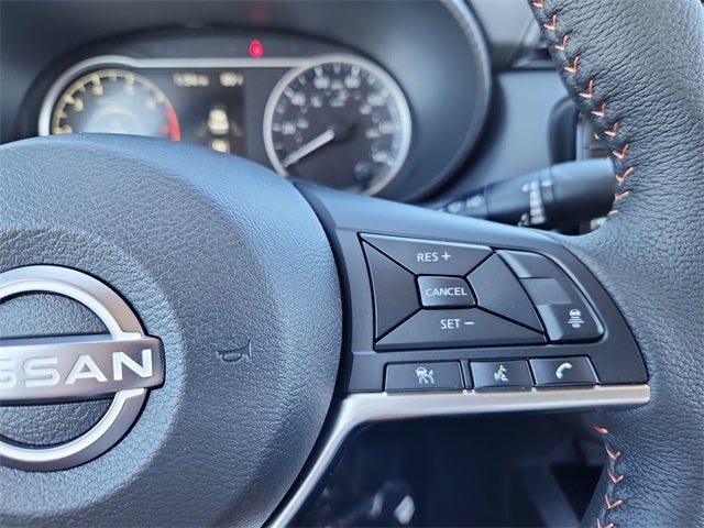 2025 Nissan Versa SR