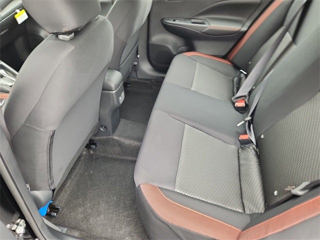 2025 Nissan Versa SR