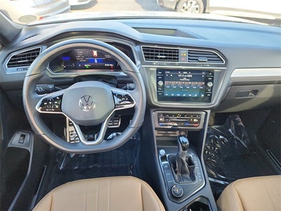 2024 Volkswagen Tiguan SE R-Line Black