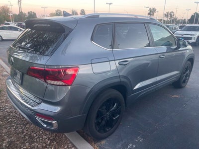 2022 Volkswagen Taos SE
