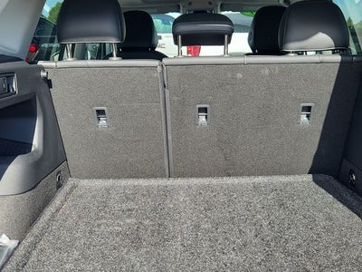 2025 Volkswagen Tiguan SE