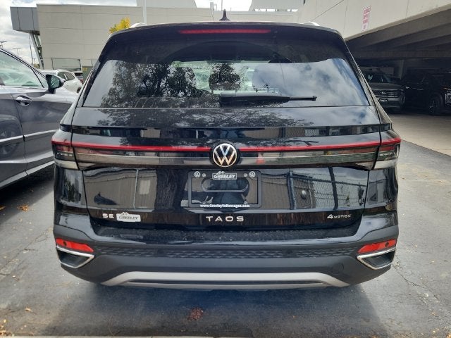 2025 Volkswagen Taos SE