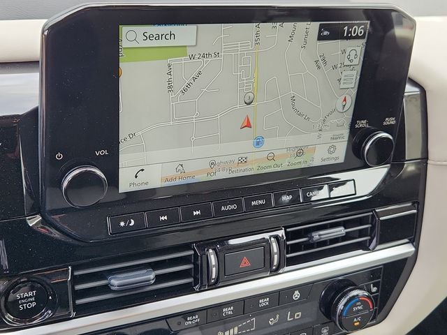 2025 Nissan Pathfinder SL