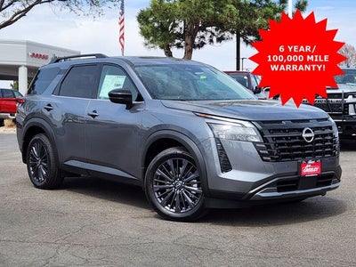 2026 Nissan Pathfinder SL