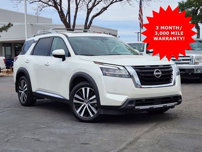 2024 Nissan Pathfinder Platinum
