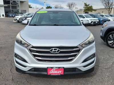 2016 Hyundai Tucson SE
