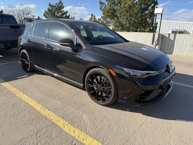 2025 Volkswagen Golf R Black Edition