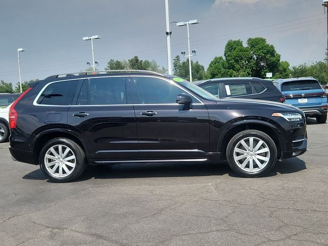2016 Volvo XC90 T6 Momentum