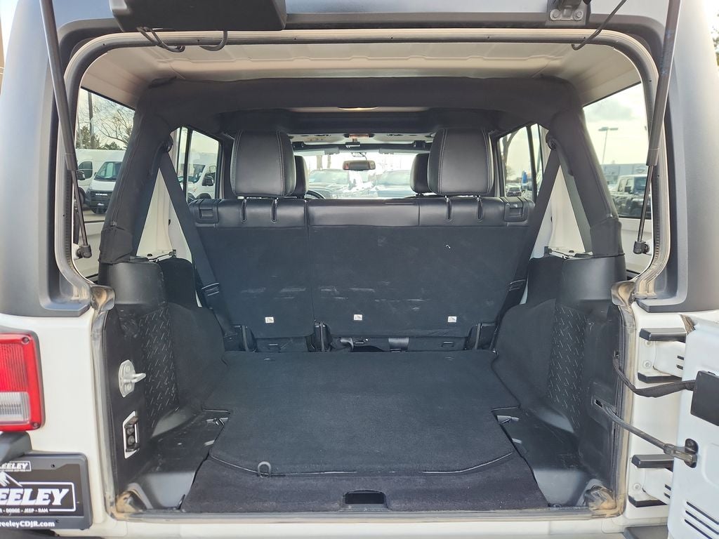 2018 Jeep Wrangler JK Unlimited Sahara 4x4