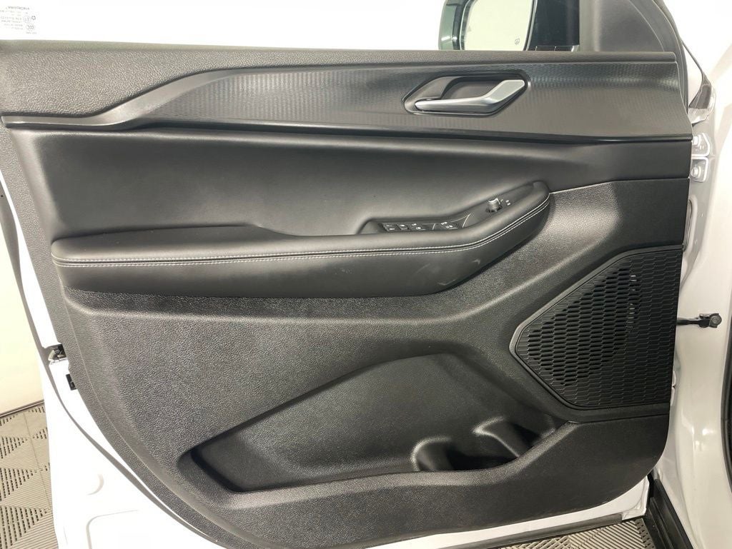 2025 Jeep Grand Cherokee Altitude X 4x4