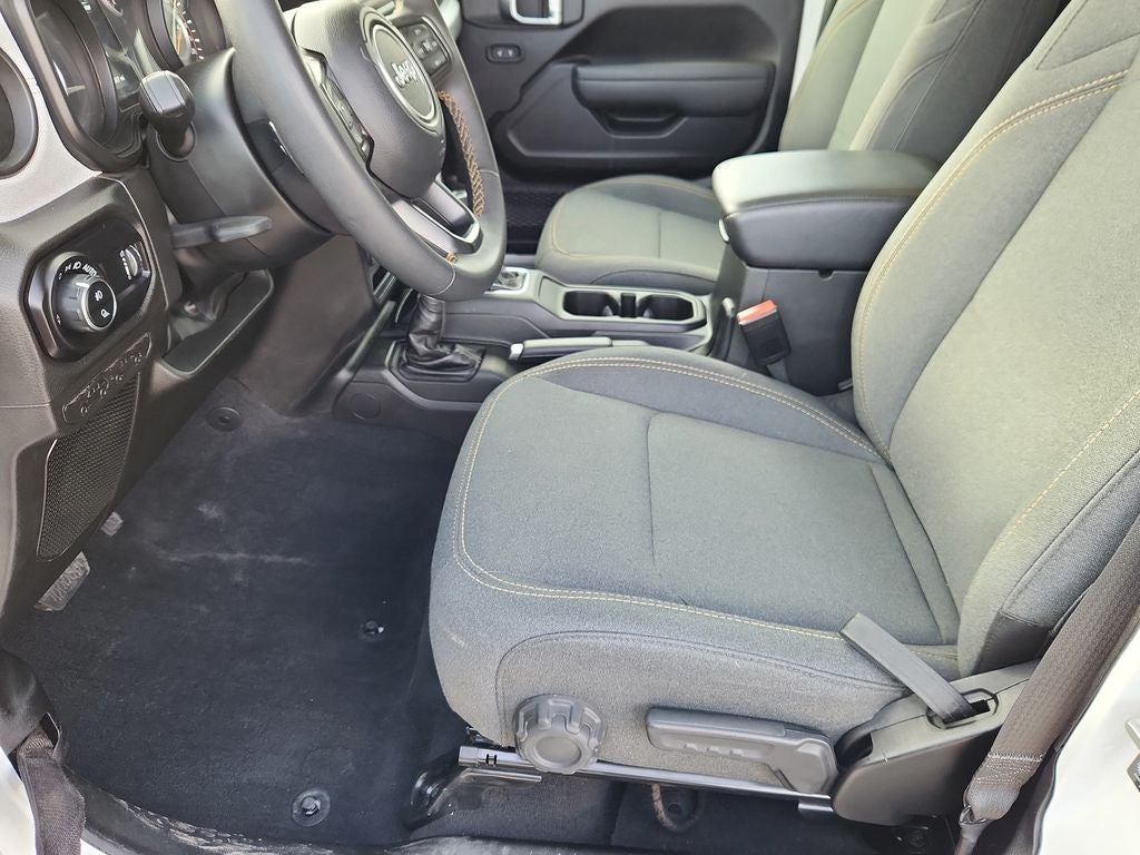 2025 Jeep Gladiator Sport S