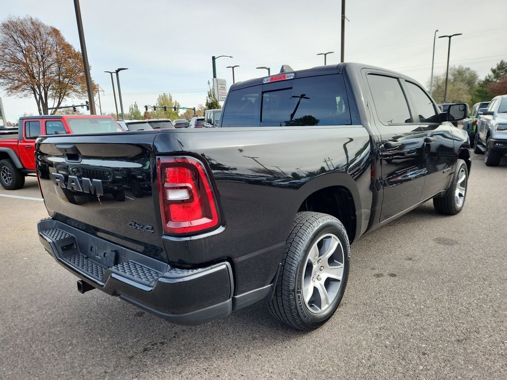 2025 RAM 1500 Tradesman Crew Cab 4x4 5'7' Box