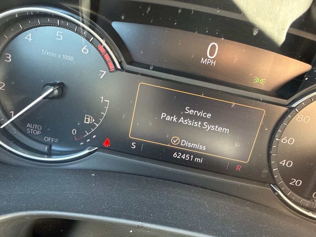 2022 Cadillac XT4 FWD Premium Luxury