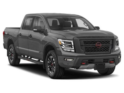 2023 Nissan TITAN Crew Cab PRO-4X 4x4