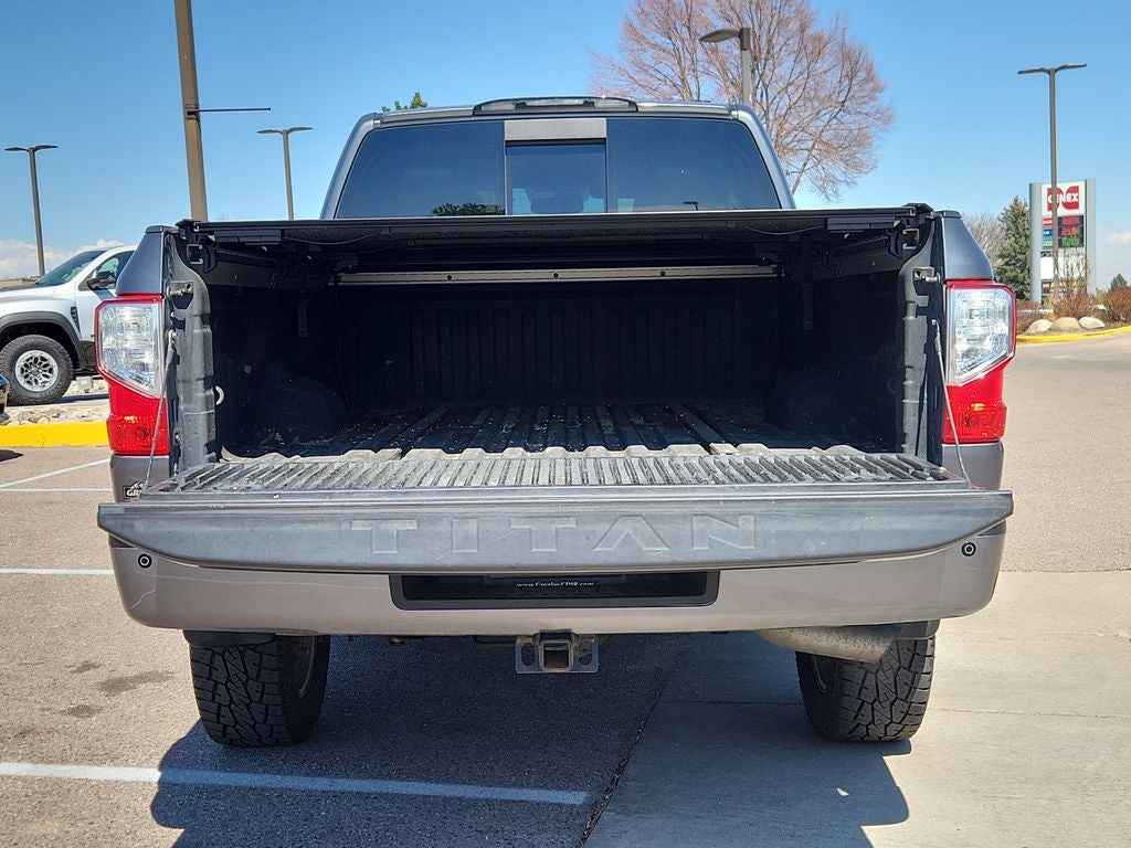 2016 Nissan TITAN XD SL Diesel
